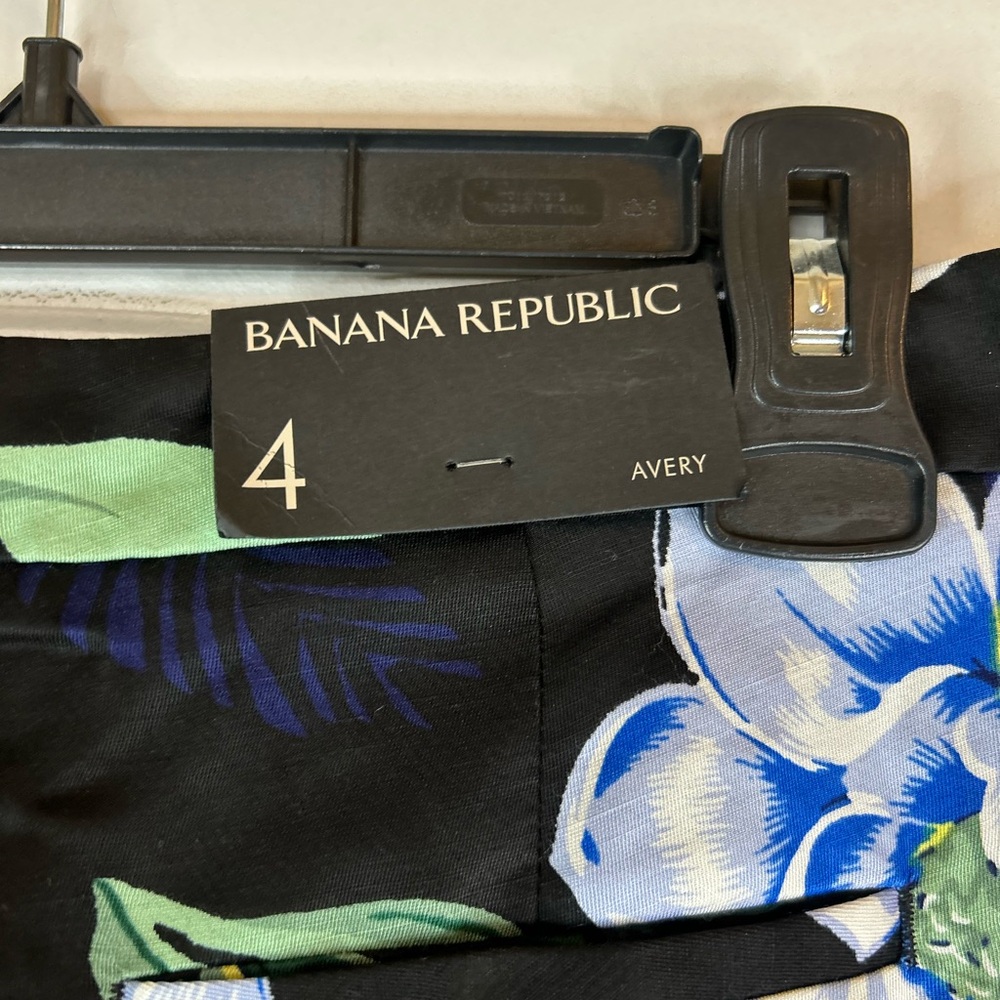 NWT Banana Republic Avery Fit Floral Cropped Ankle Pants Women’s Size 4 #783593 - Picture 11 of 14